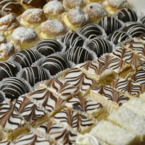 French-pastry-watergate-pastry-washington-mini-napoleon-eclair